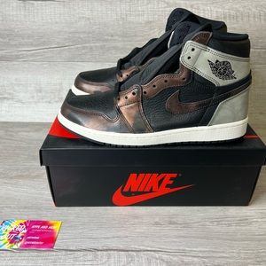 Air Jordan 1 “Patina / Light Rust” Size 9.5